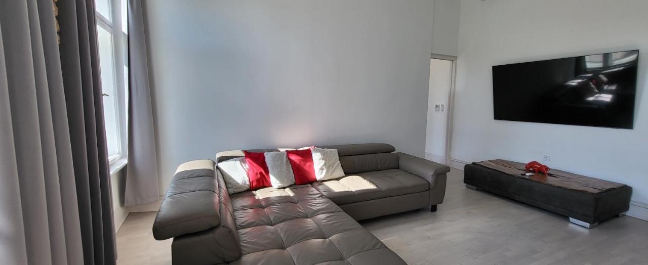 Tower Szeged Belvarosi Exkluziv Panoramas Apartman - Free Parking Eksteriør billede